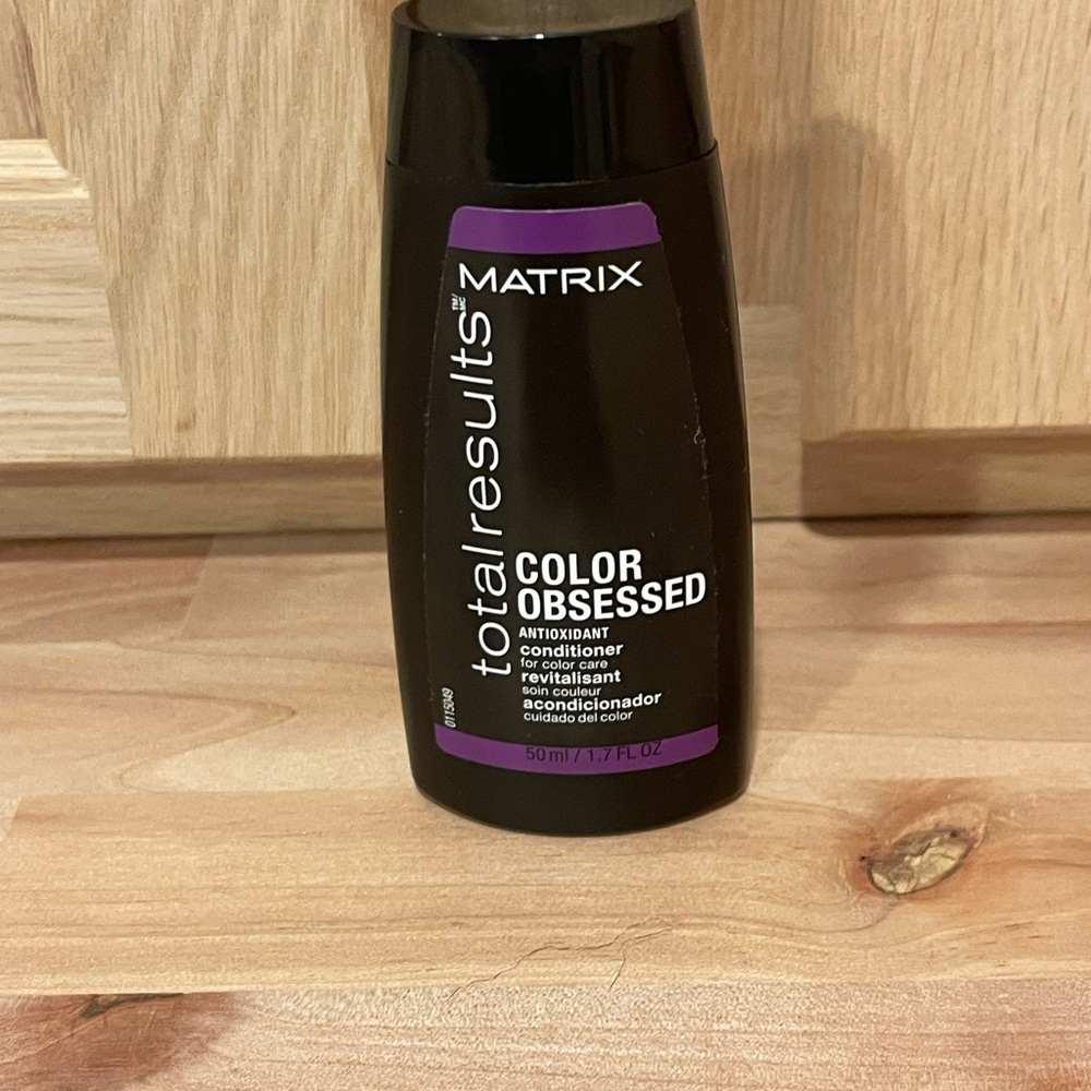 Matrix Total Results Color Obsessed. Trial size 1.7